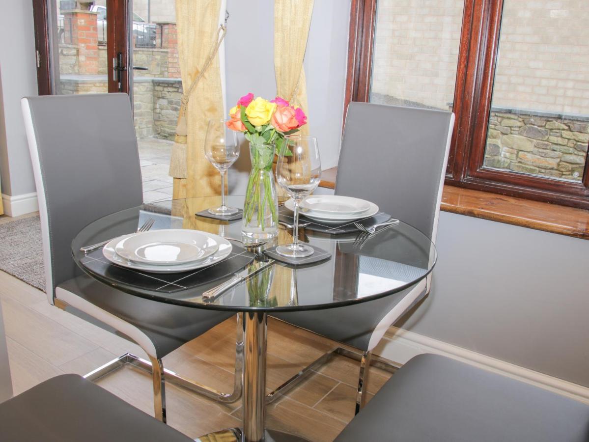 Alders View Coach House *